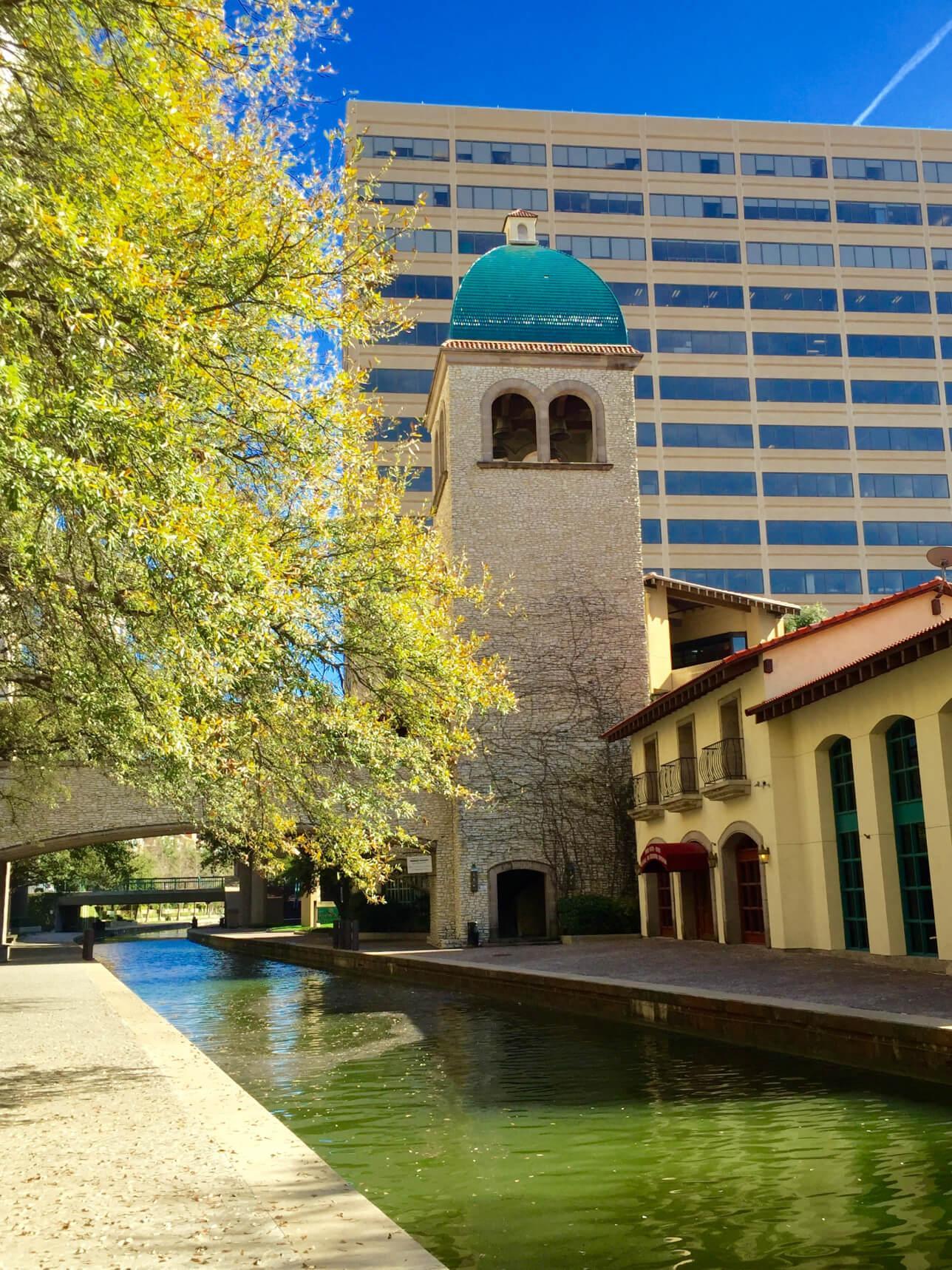 Las Colinas Mandalay Canal